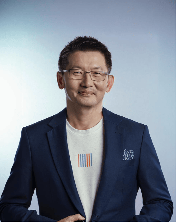 นายธนา เธียรอัจฉริยะ